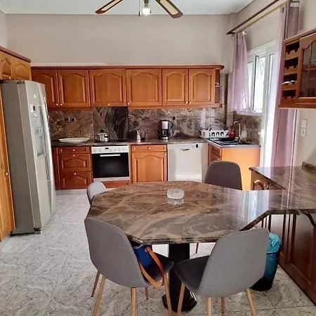 Apartment αυτόνομη μεζονέτα με εσωτερικό τζάκι και μπαλκόνια Athens