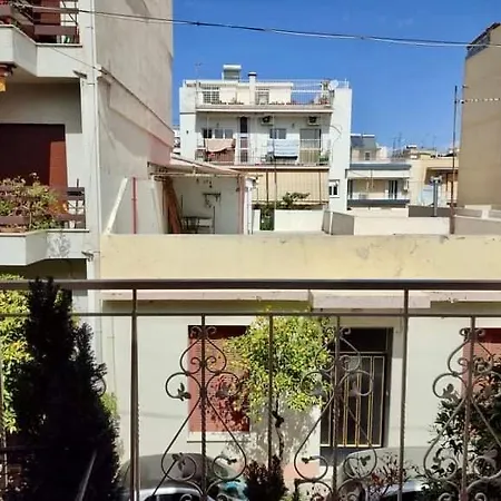 Apartment αυτόνομη μεζονέτα με εσωτερικό τζάκι και μπαλκόνια *